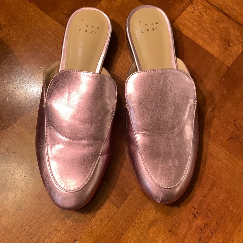 A New Day pink metallic mules